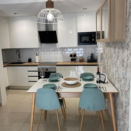 Апартаменты Precioso Apartamento En El Centro De Фуэнхирола Экстерьер фото