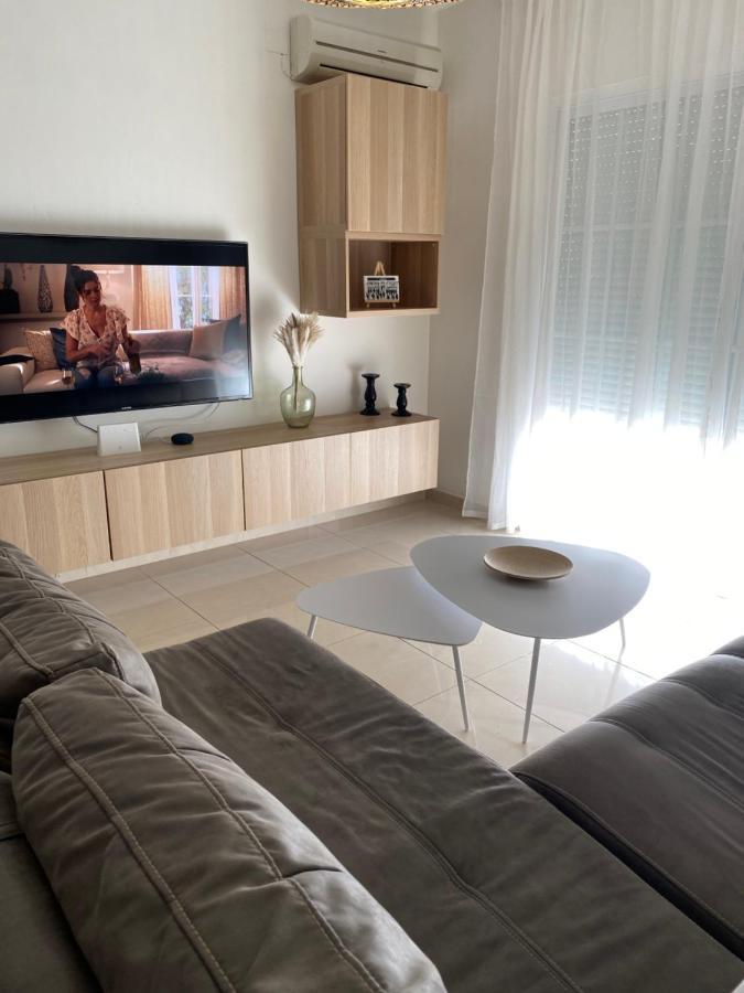 Апартаменты Precioso Apartamento En El Centro De Фуэнхирола Экстерьер фото