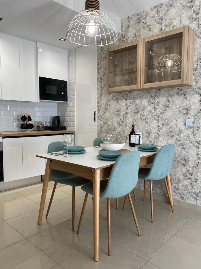 Апартаменты Precioso Apartamento En El Centro De Фуэнхирола Экстерьер фото